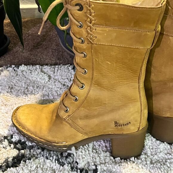 🎉HP🎉 EUC Rare Vintage Dr. Martens Boots - Picture 7 of 16